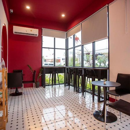 Thong Tarin Hotel Surin Εξωτερικό φωτογραφία