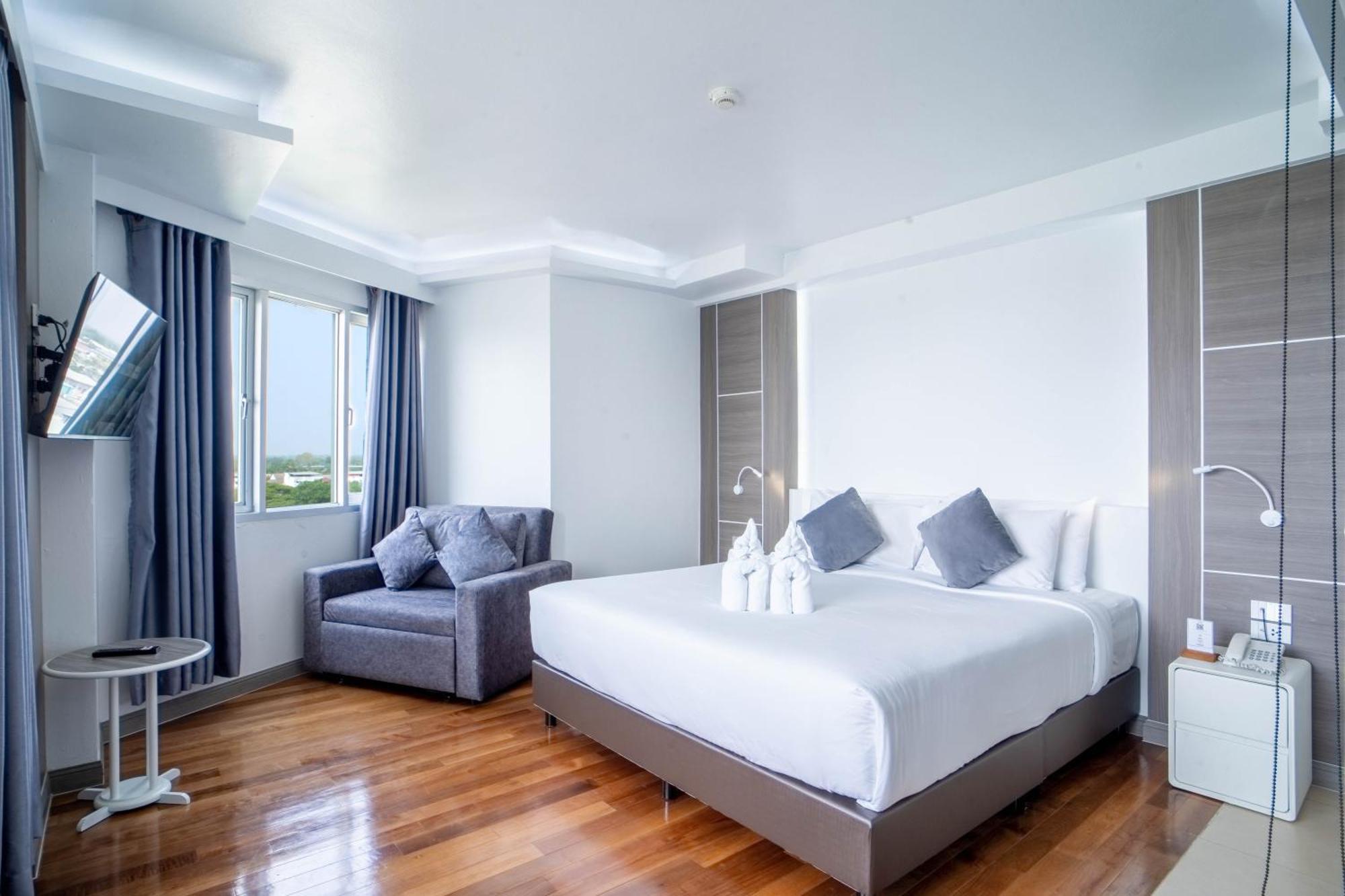Thong Tarin Hotel Surin Εξωτερικό φωτογραφία